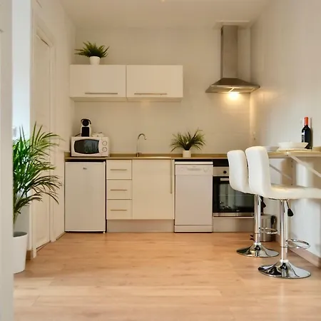 Hola - Apartment