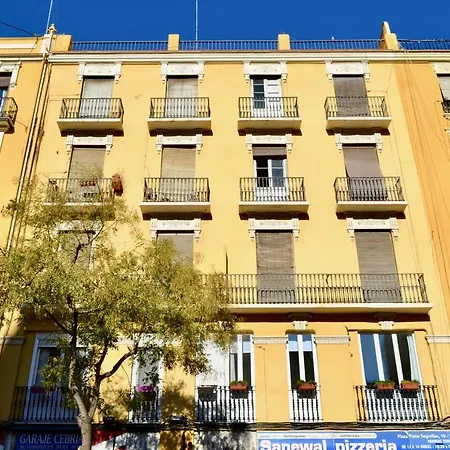 Hola - * Valencia